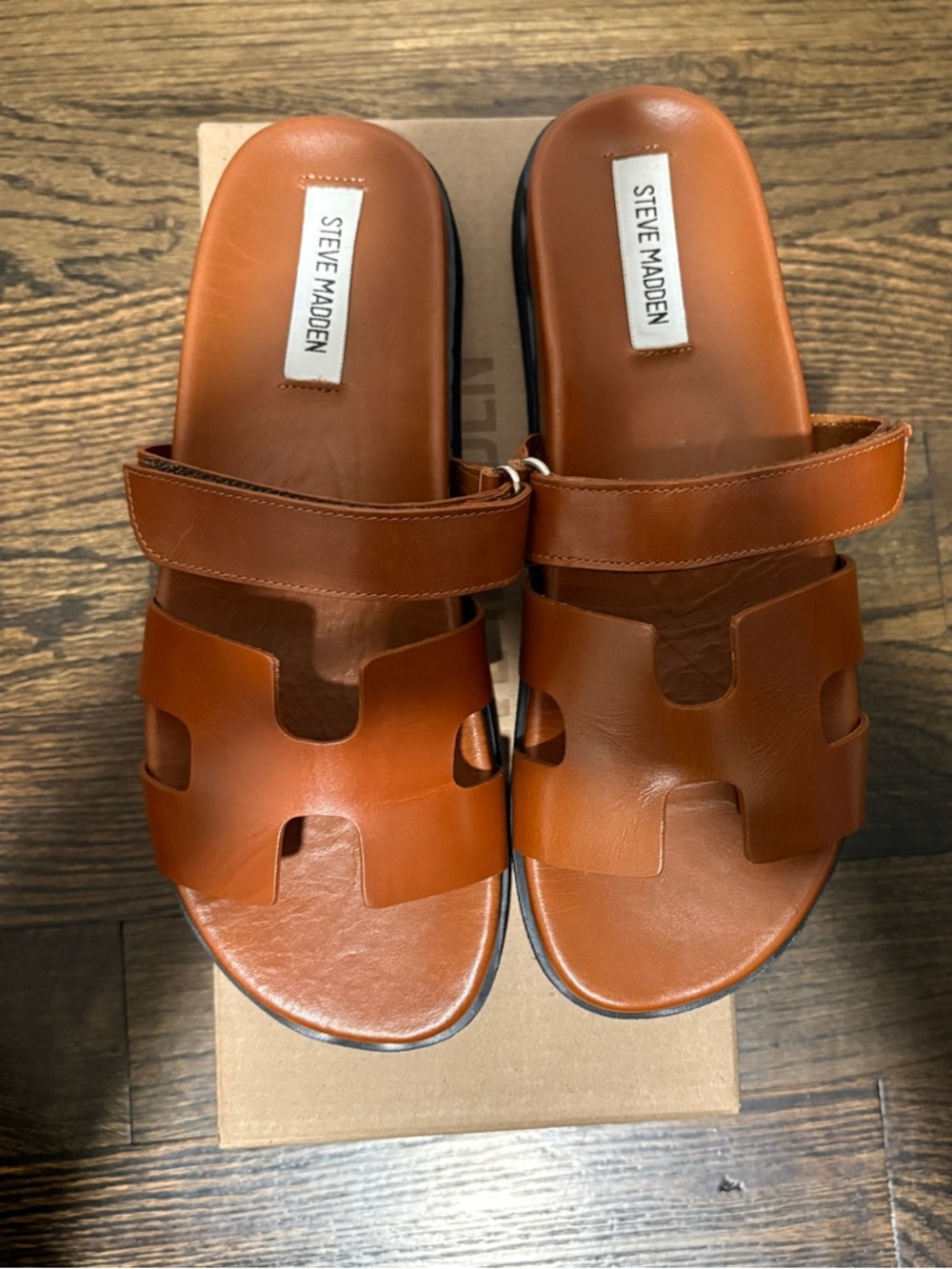 Steve Madden Brown Leather Slide Sandals - Picture 4 of 8